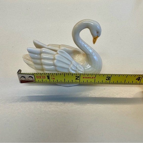 Lenox Swan Figurine Vintage Porcelain 24k Gold - Picture 5 of 6